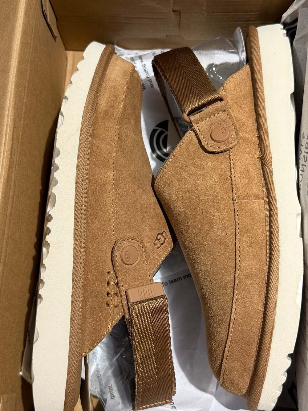 UGG Kids Goldenstar Clog Chestnut Suede Size 6 Big Kids NIB 1159770K